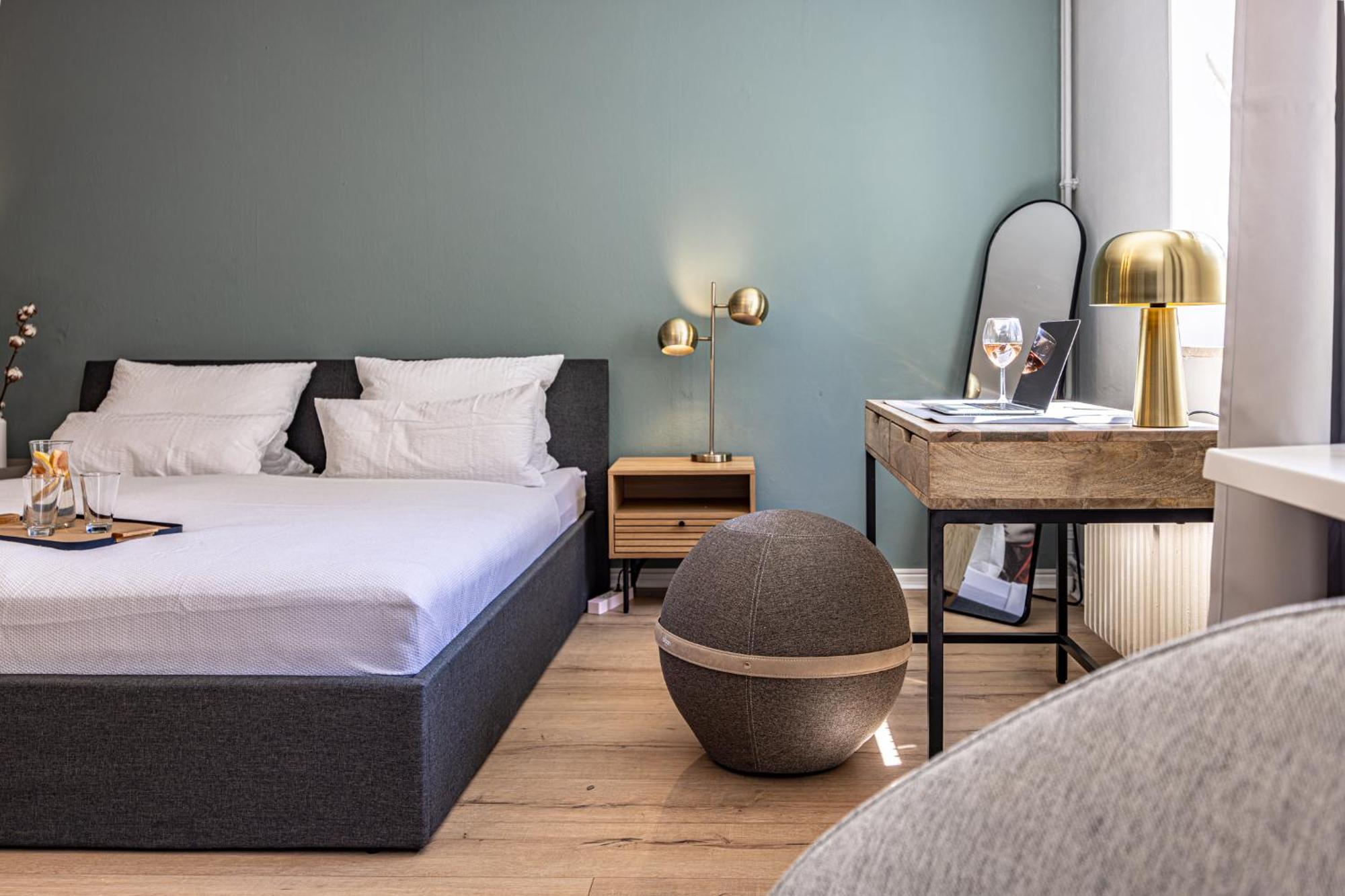 Have-A-Nice-Stay - Nahe Bahnhof Ahrensburg - 20 Minuten Nach Hamburg - Trotzdem Ruhig Gelegen - 6 Minuten Zu Fuss Ins Zentrum Ahrensburg - Modern Eingerichtet 外观 照片